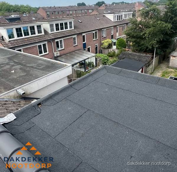 Dakinspectie plat dak aanbouw in Nootdorp Dakinspectie plat dak aanbouw in Nootdorp